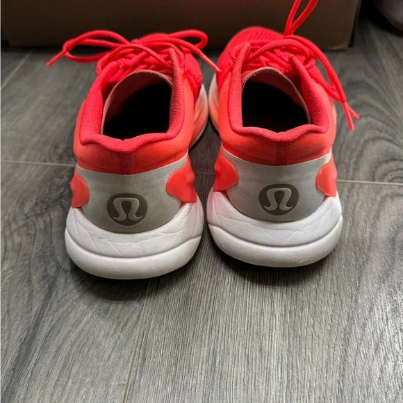 Lululemon W BlissFeel Run Shoes - Picture 3 of 8